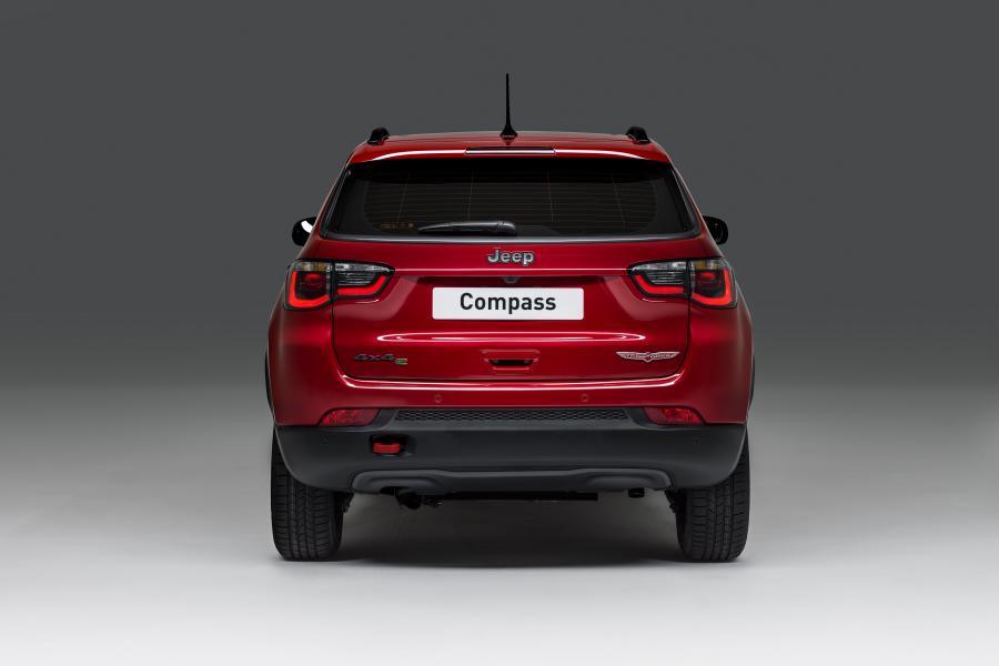  Jeep Compass Plug-in Hybrid (MP) 2019 года  (WW) (фото 2 из 10)